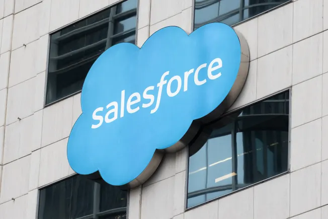 Salesforce 投入 5000 万美元激励合作伙伴构建 AI 代理